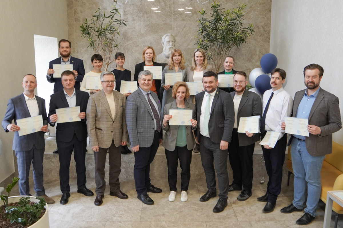 Преподаватели Политеха прошли переподготовку по управлению наукоёмкими производствами