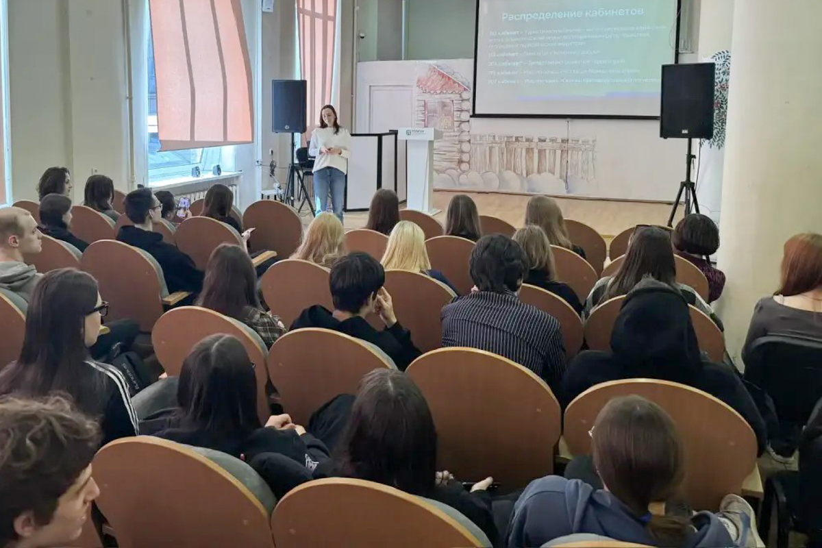 Шаг в будущее: День ИПМЭиТ в Институте среднего профессионального образования Политеха